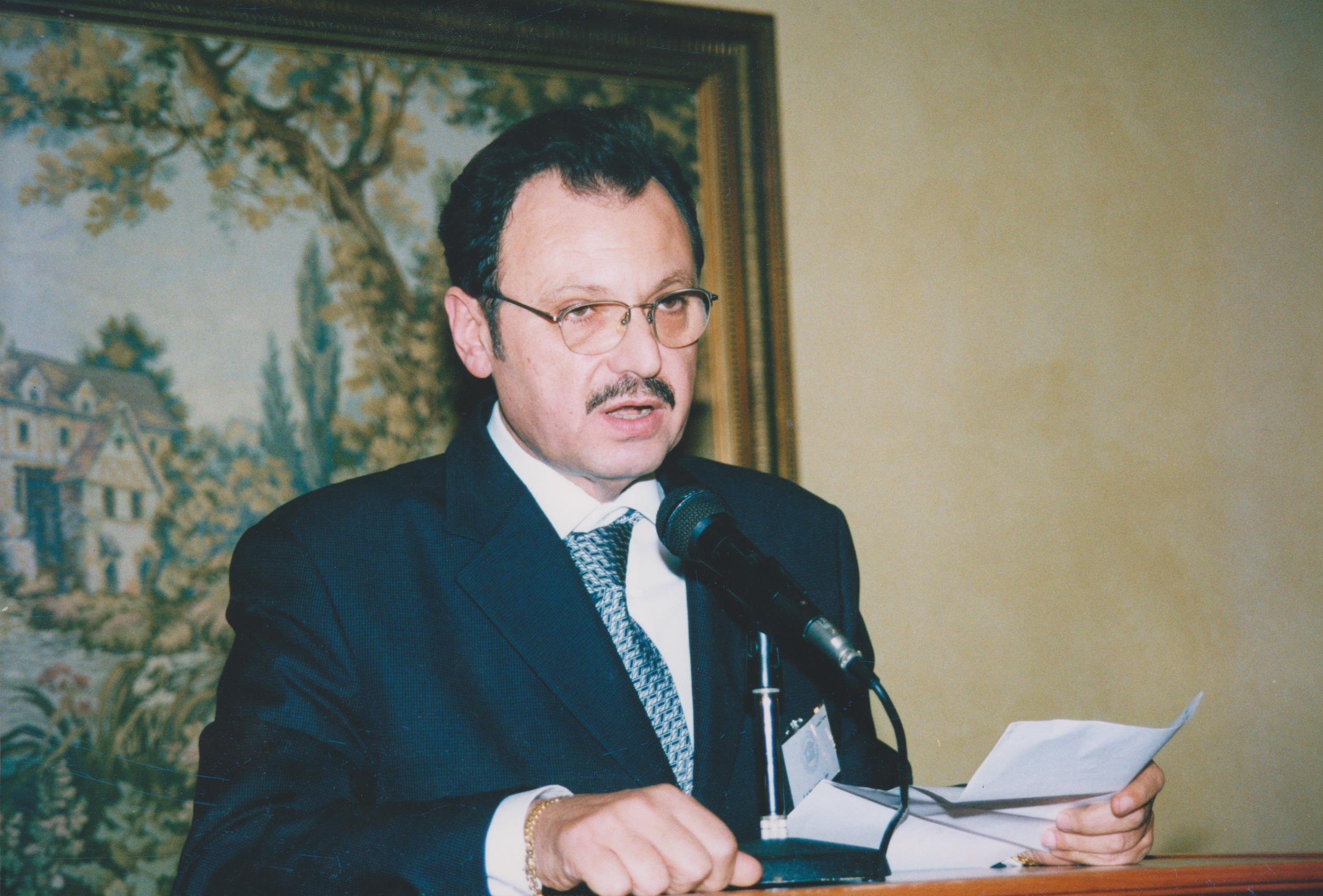 صورة من ألبوم 2001