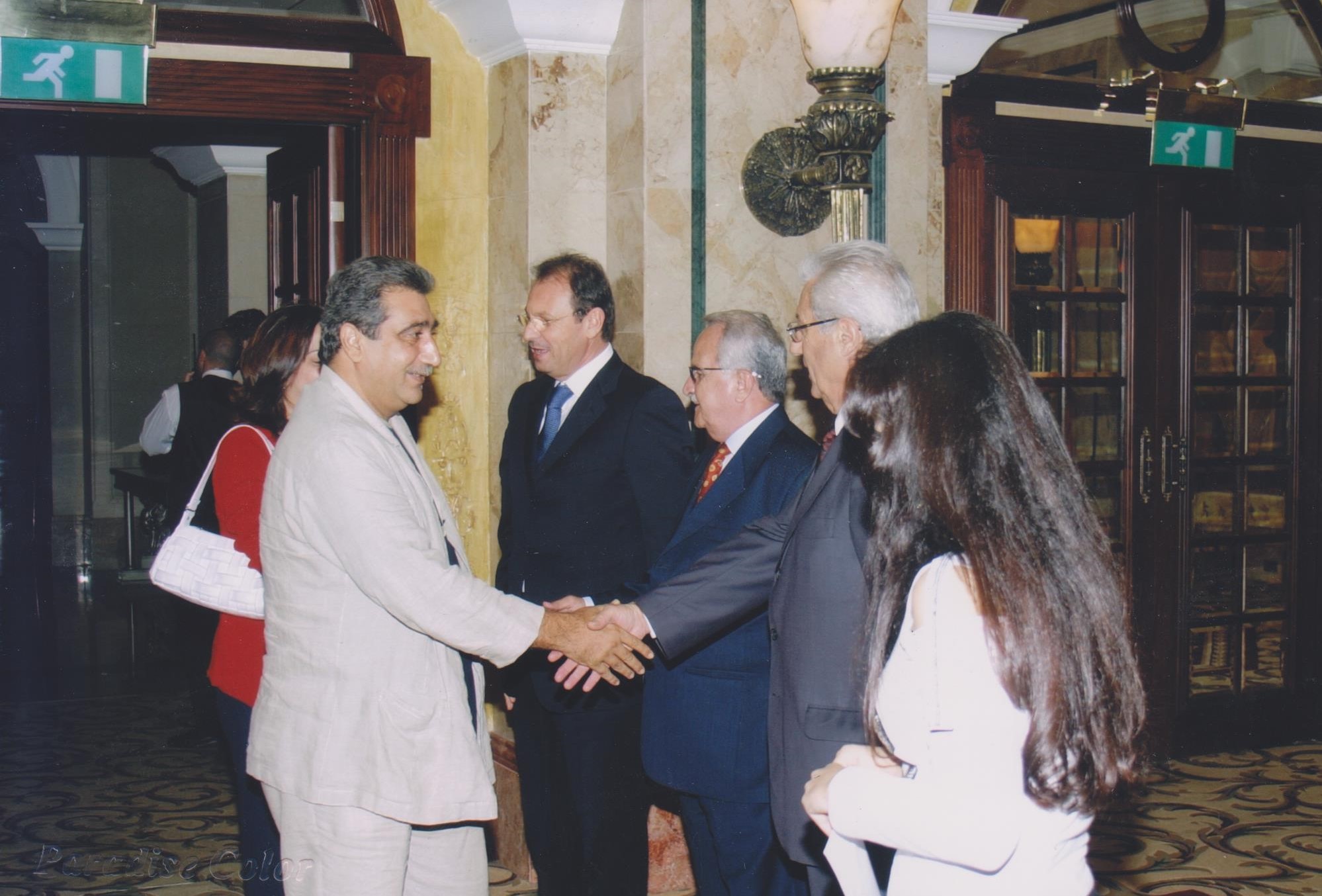 صورة من ألبوم 2005