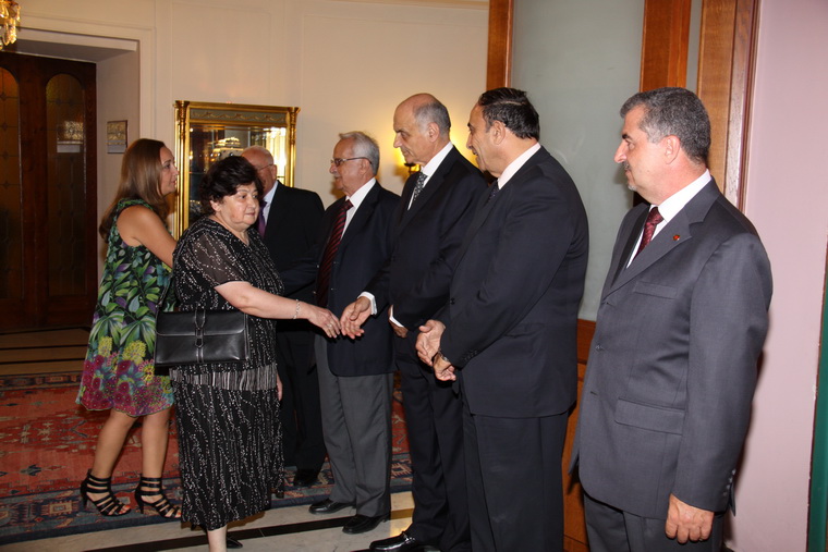 صورة من ألبوم 2011